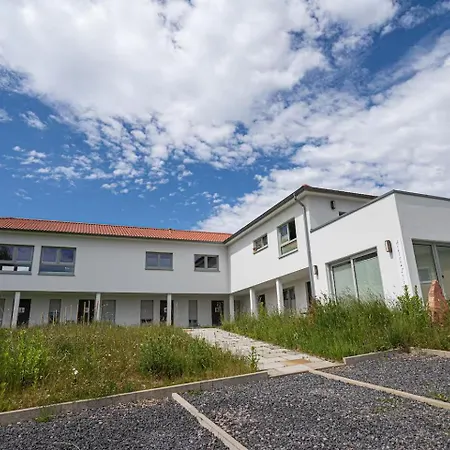 Haus Achtsamzeit Guest house Hentern